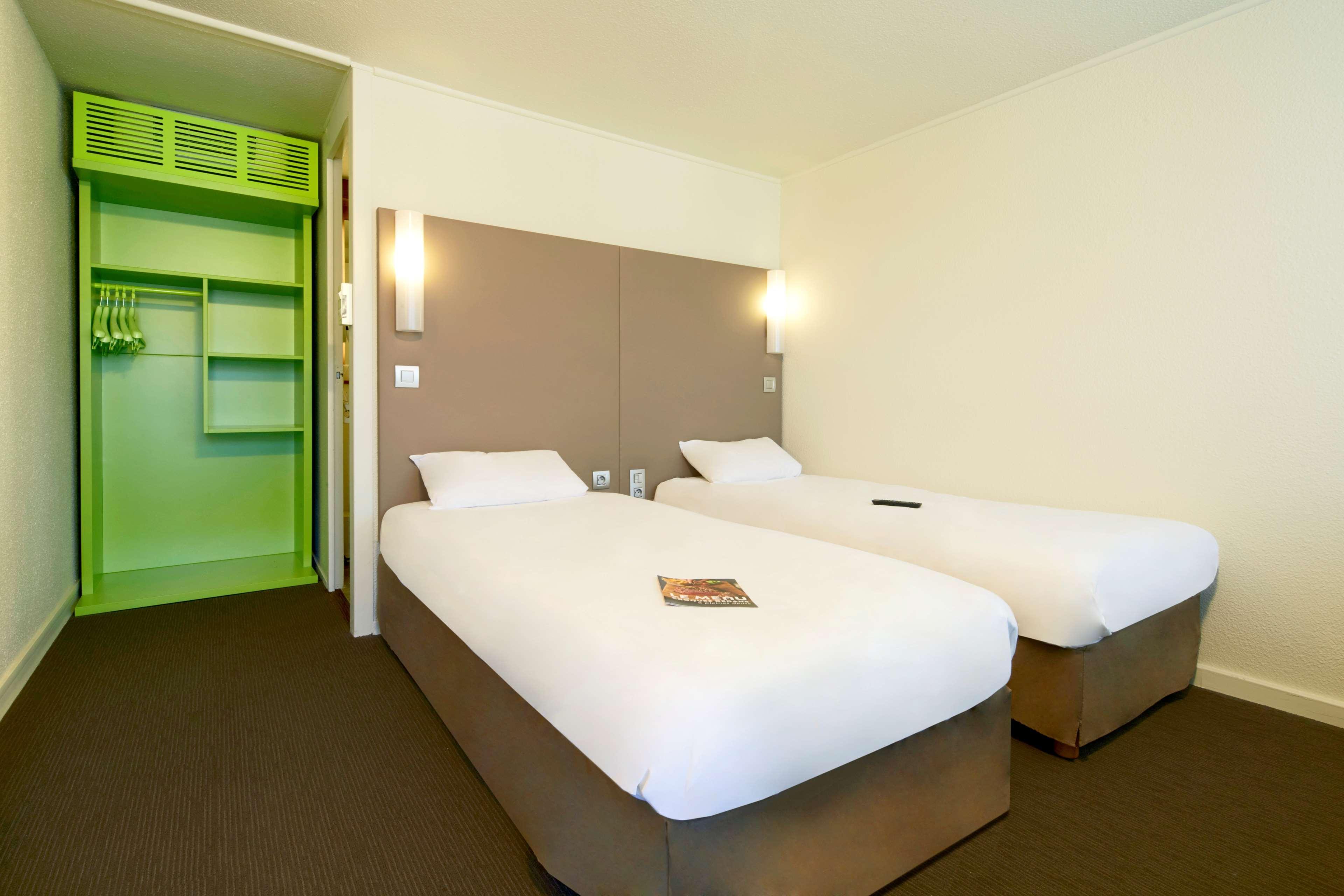 Campanile Dijon Sud - Marsannay Hotel Екстериор снимка